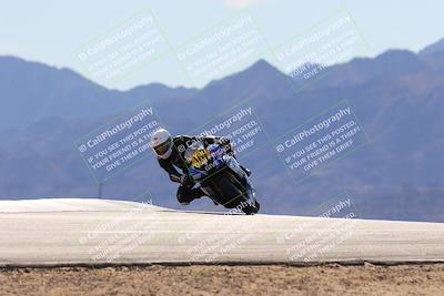 media/Dec-08-2024-CVMA (Sun) [[267e5a7075]]/Race 4-Amateur Supersport Middleweight/